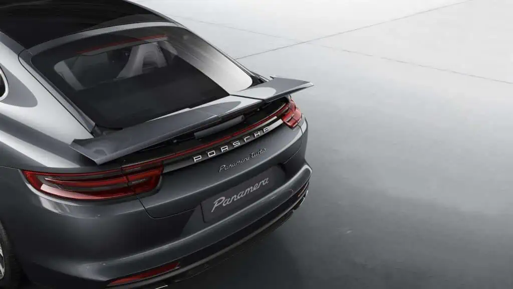 2017 Porsche Panamera 4