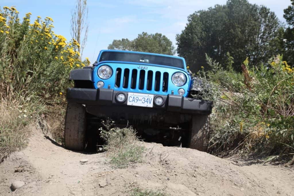 2016 Jeep Wrangler Sport S Review 9