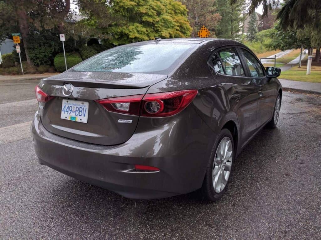 2016 Mazda3 GT Review 4