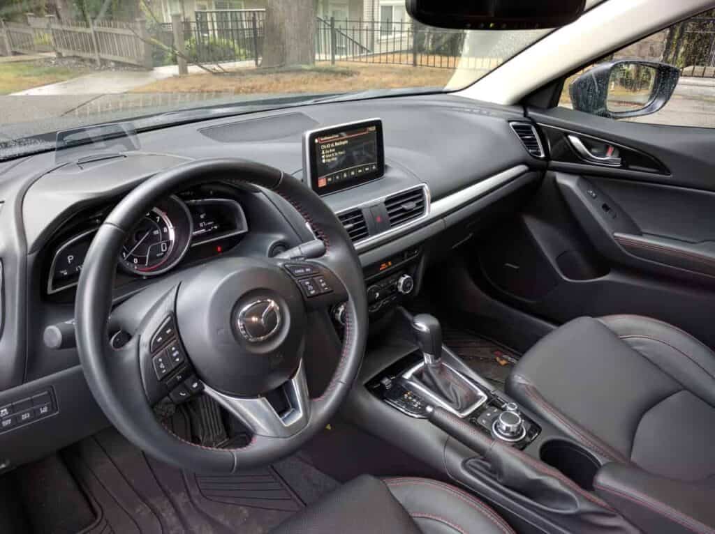2016 Mazda3 GT Review 7