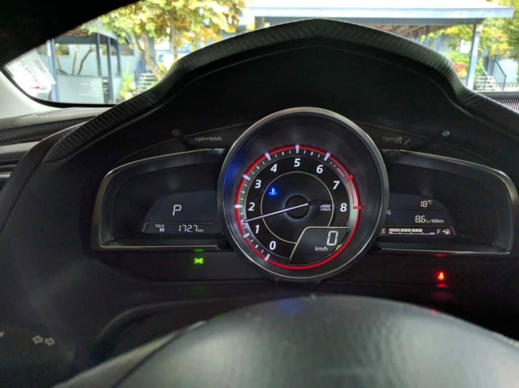 2016 Mazda3 GT Review 8