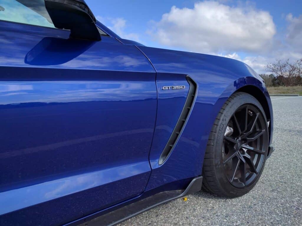 The Average Man's Supercar: 2016 Ford Mustang Shelby GT350 Review 14 2016 Ford Mustang Shelby GT350 Review 9