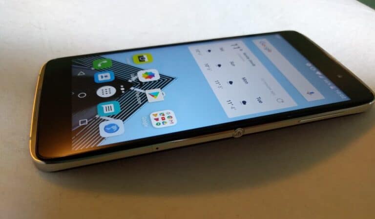 Alcatel Idol 4 Review 1