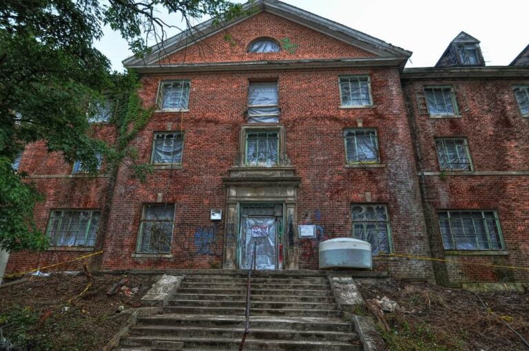 old asbestos building