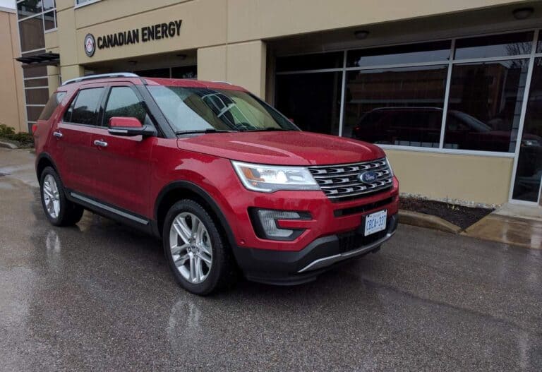 2017 Ford Explorer Review 1
