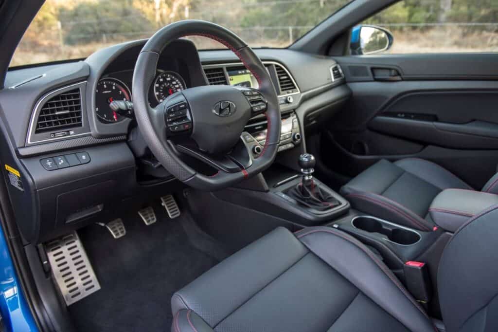 2017 Hyundai Elantra Sport Review 6