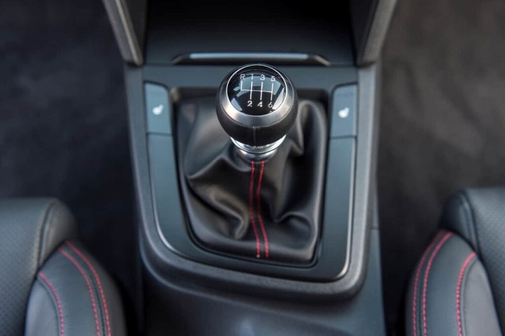 2017 Hyundai Elantra Sport Review 8