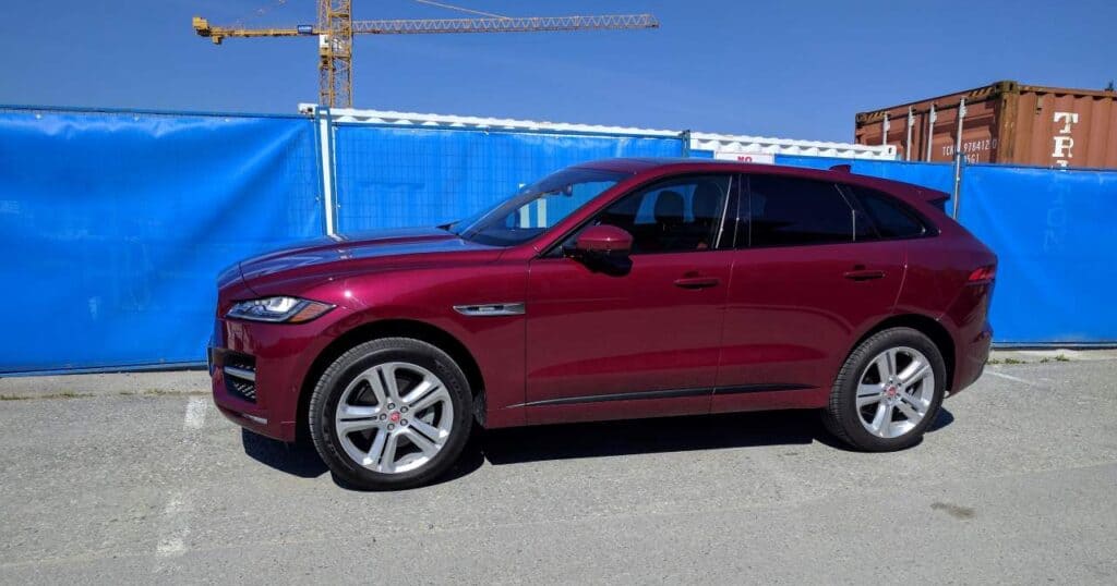 2017 Jaguar F Pace Review 3