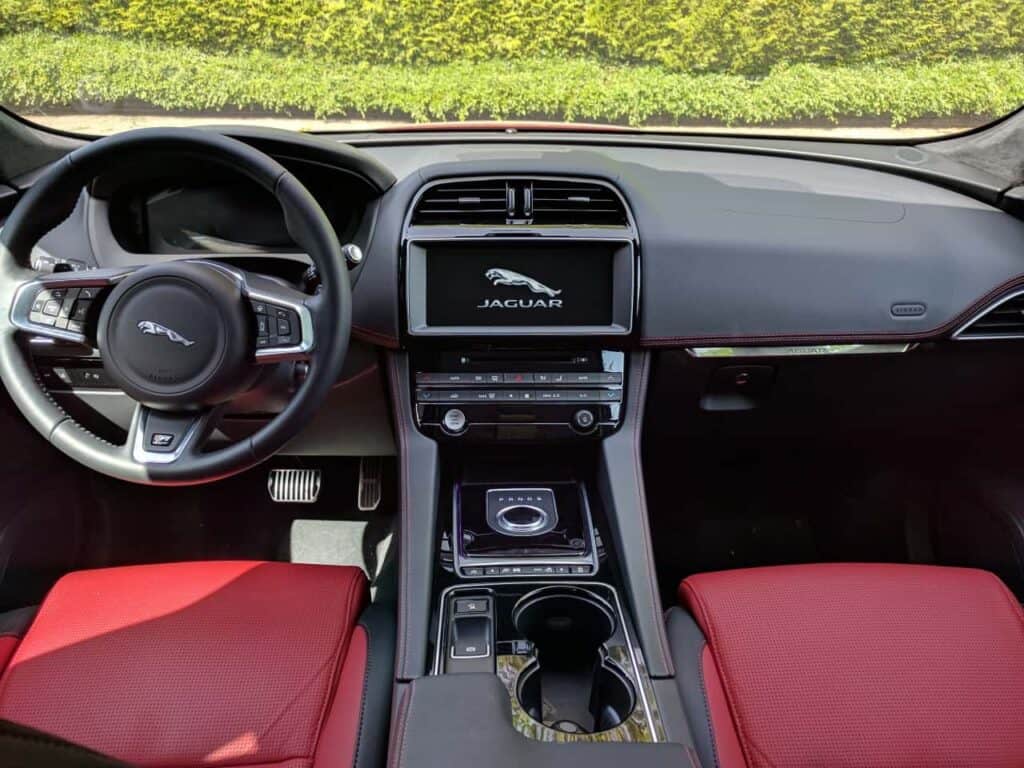 2017 Jaguar F Pace Review 6