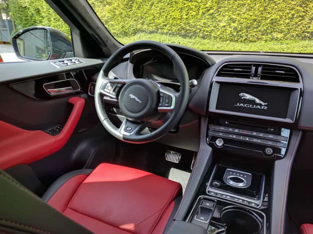 2017 Jaguar F Pace Review 7