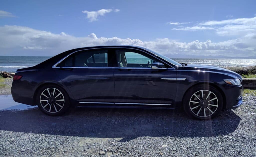2017 Lincoln Continental Review 2