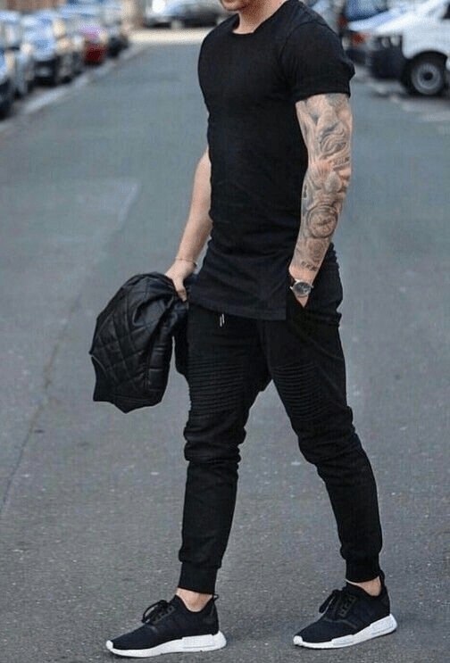 Totally Black Outfit Ideas For Men