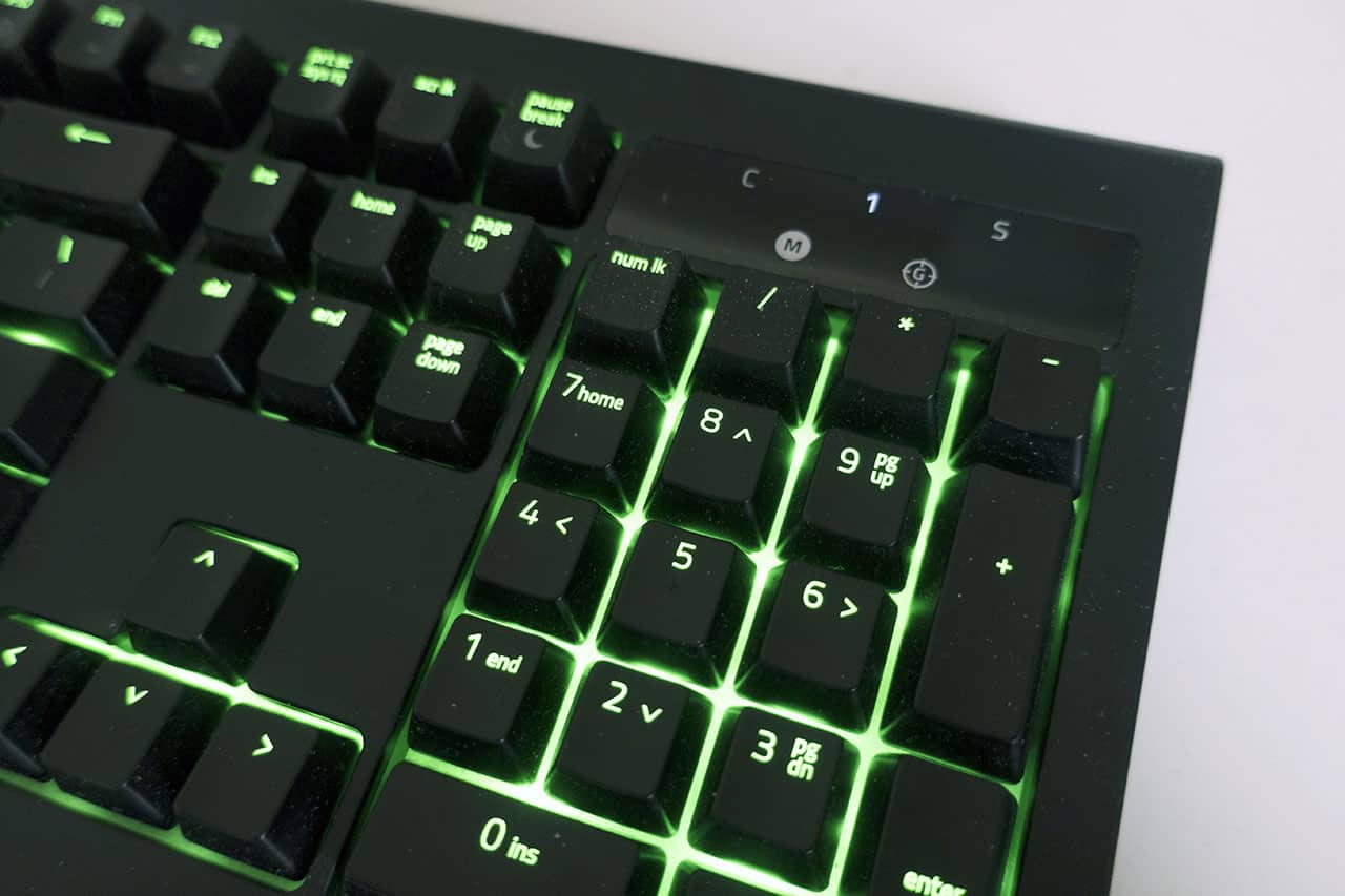 Razer's Blackwidow Makes Other Keyboards Feel Like Toys 3 razer blackwidow keyboard03