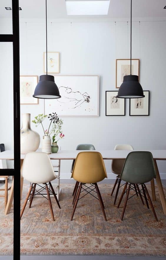 Easy Ways to Incorporate the Mid-Century Trend into Your Home 4 short chair things