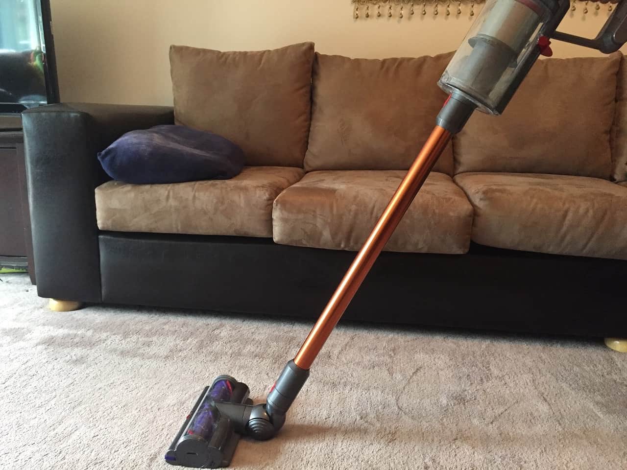 Dyson Cyclone V10 Review 2