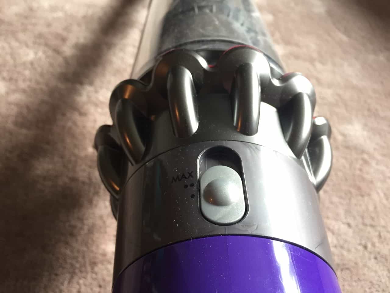 Dyson Cyclone V10 Review 5