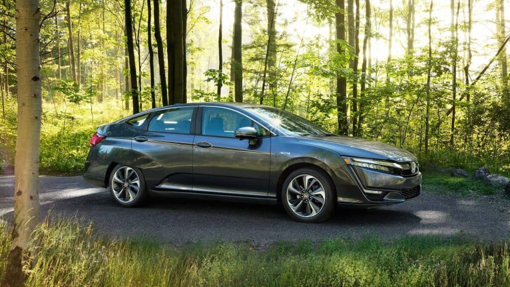 No Range Anxiety: 2018 Honda Clarity Plug-In Hybrid Review 11 2018 Honda Clarity PHEV Review 7
