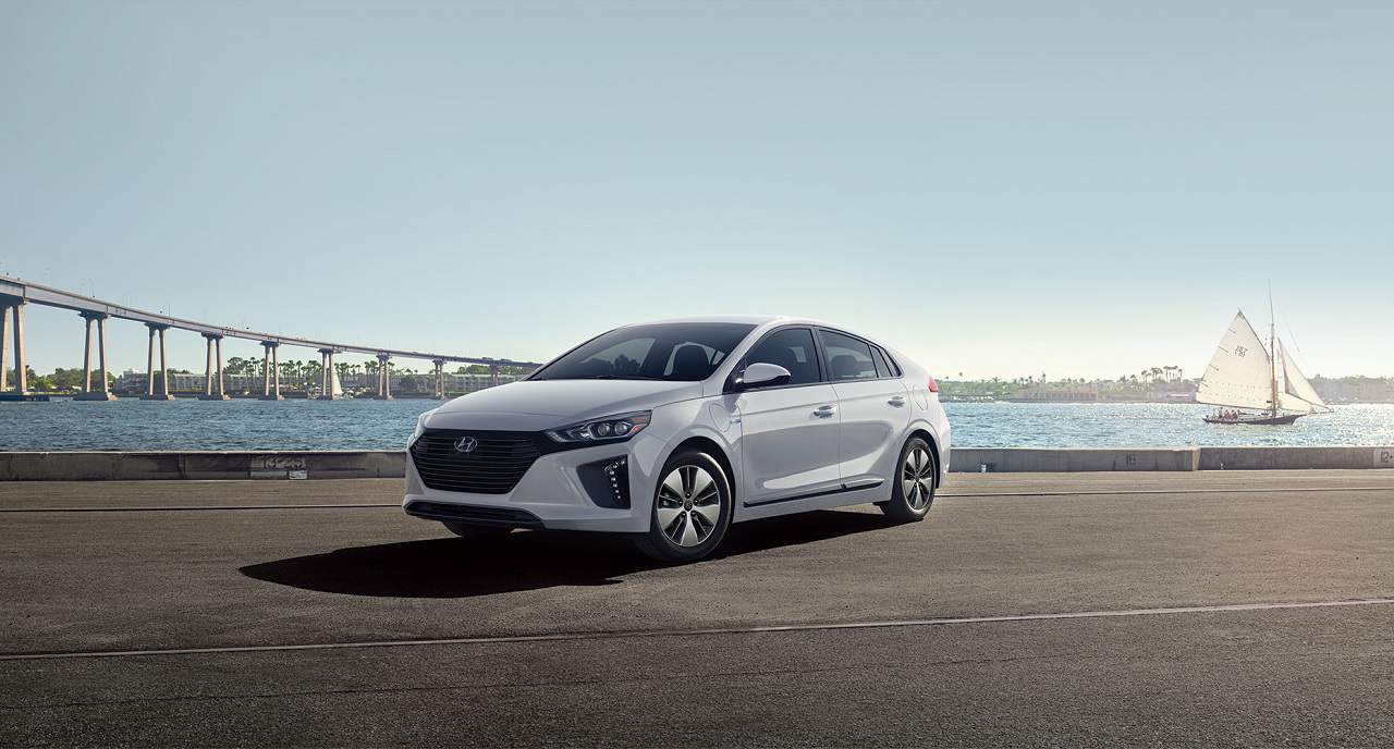 2018 Hyundai IONIQ PHEV Review 1