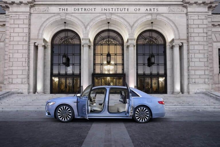 2019 Lincoln Continental 80th Anniversary Coach Door Edition 1