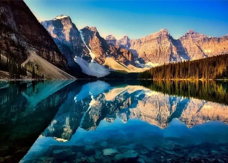 moraine lake canada