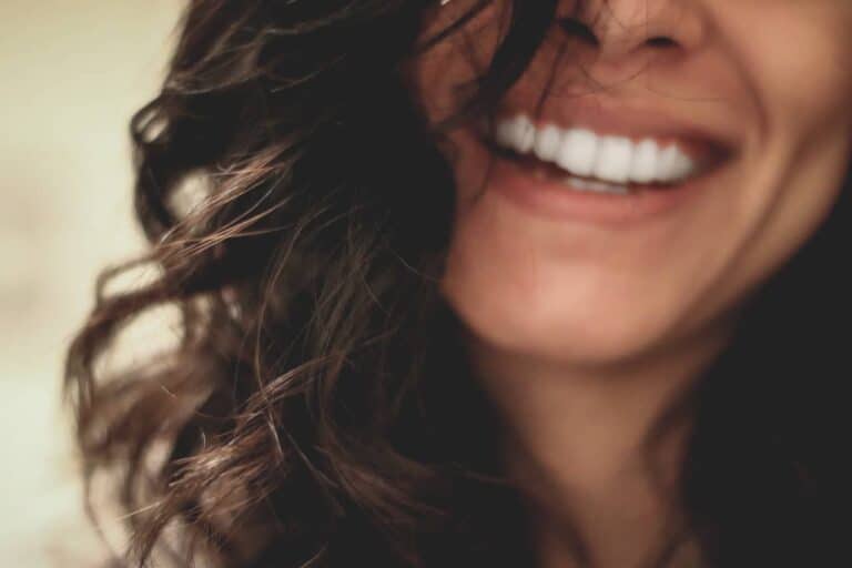 woman teeth pretty