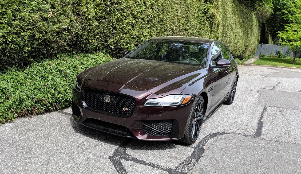 2019 Jaguar XF Review 1