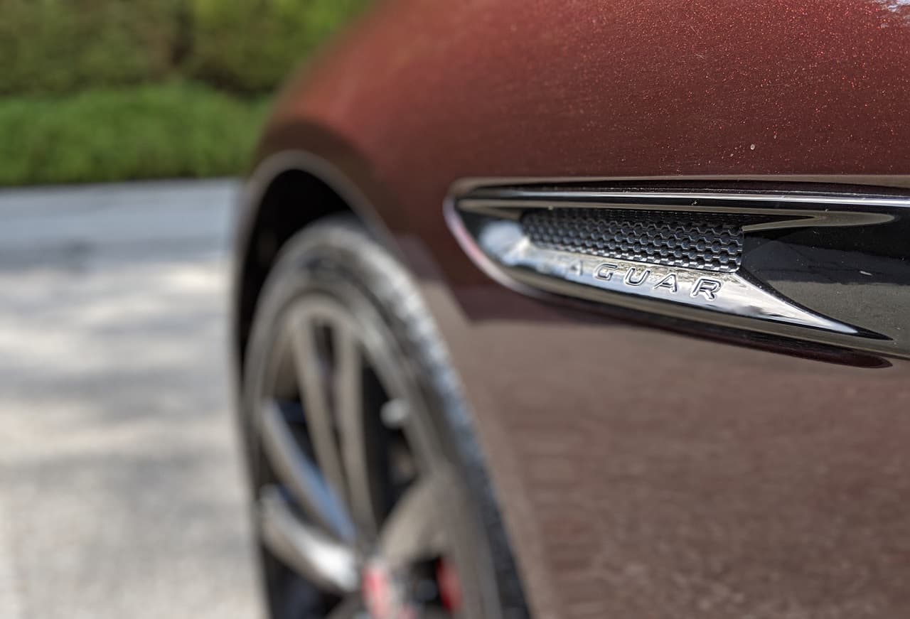 2019 Jaguar XF S Review 9 2019 Jaguar XF Review 8