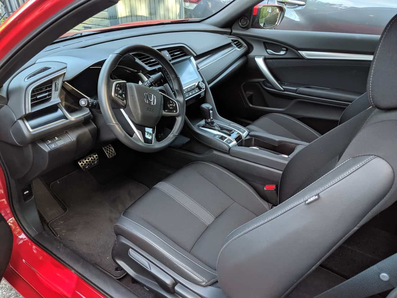 2019 Honda Civic Coupe Review 9