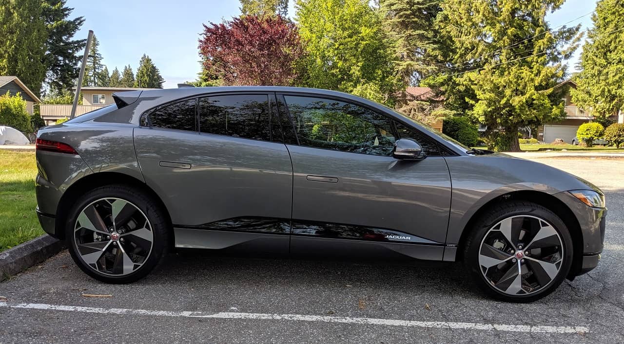 A Silent Kitty: 2019 Jaguar I-Pace EV400 Review 5 2019 Jaguar I Pace Review 3