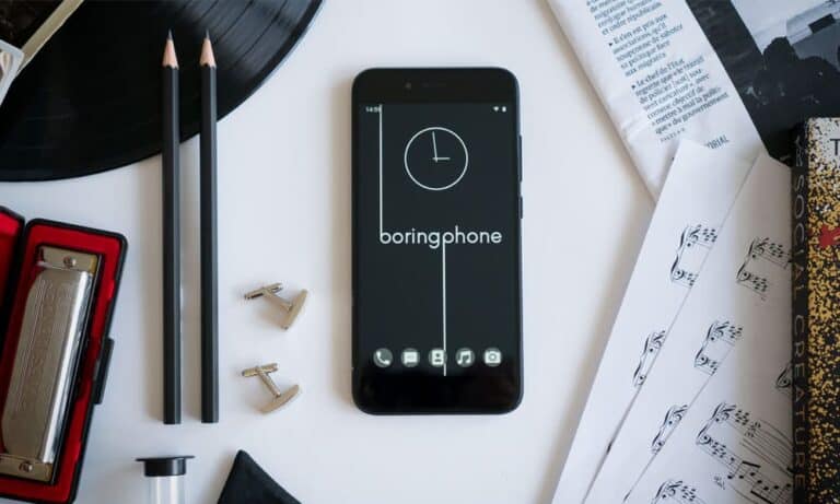 BoringPhone Minimalist Smartphone 1