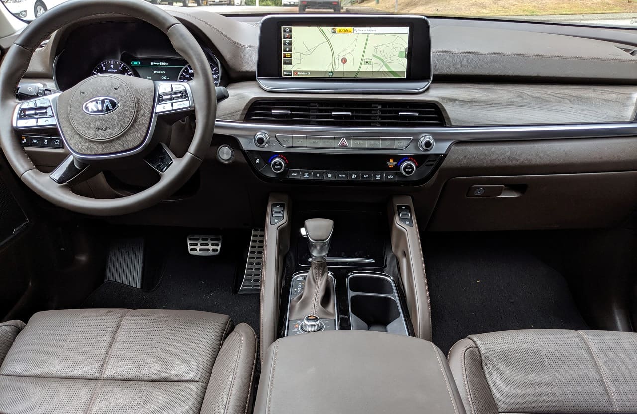 Affordable Luxury: 2020 Kia Telluride SX Review 5 2020 Kia Telluride SX Review 6