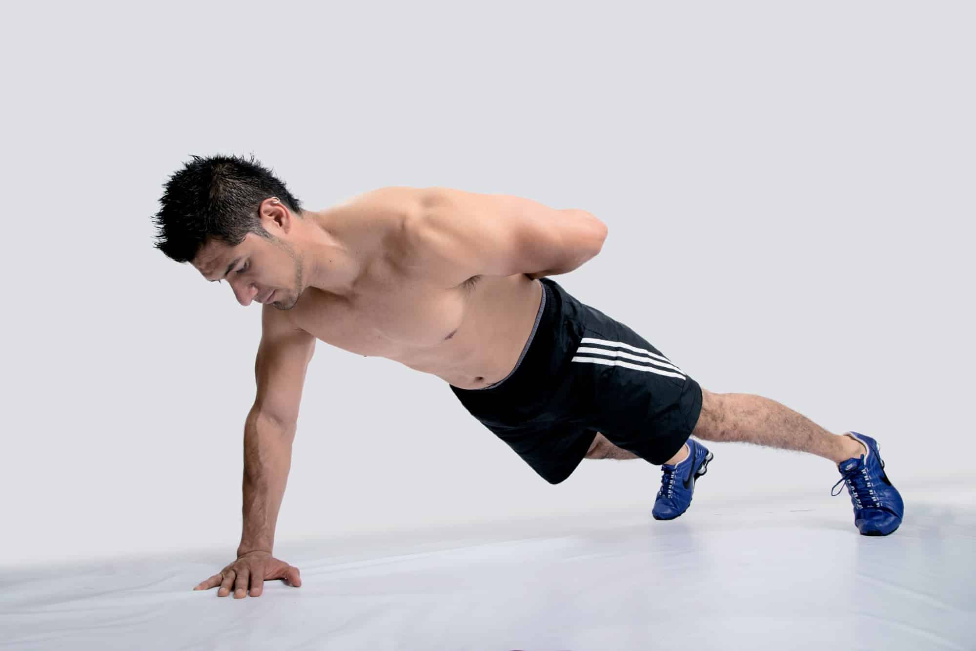 5 of the Best Mens Workouts to Strengthen Your Core