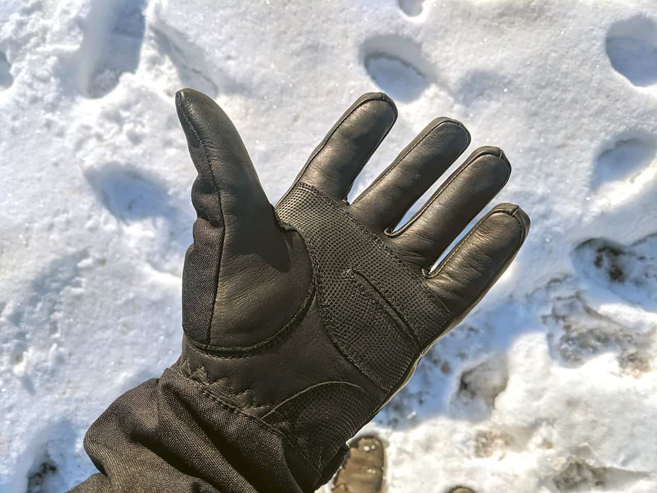 Volt Heated Gloves: Tatra Review - Comfort Combined with Function 2 volt heated gloves review - tatra hands on