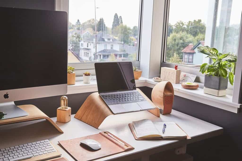 Grovemade Laptop Stand Review Are Wood Laptop Stands Right For You?