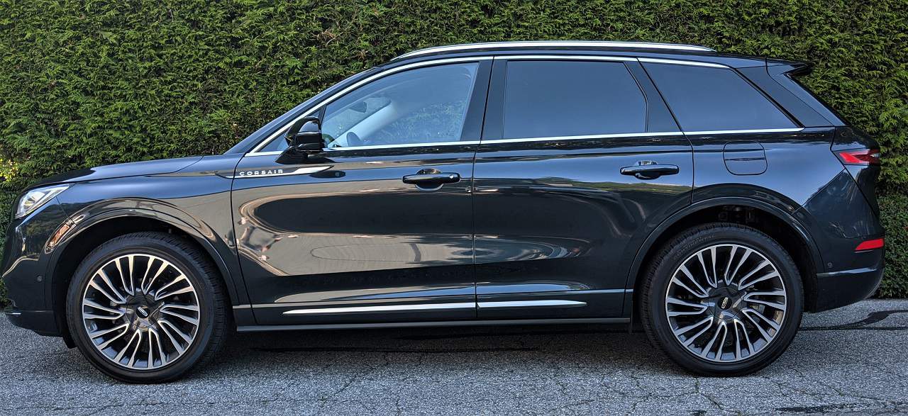 2020 Lincoln Corsair Review: The Baby Aviator 2 2020 Lincoln Corsair Reserve