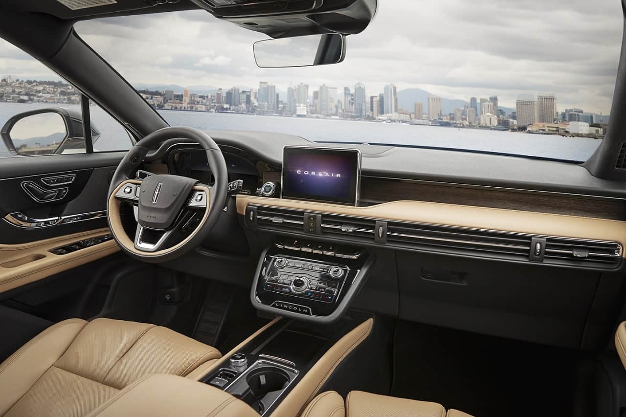 2020 Lincoln Corsair Review: The Baby Aviator 4 Lincoln Corsair interior