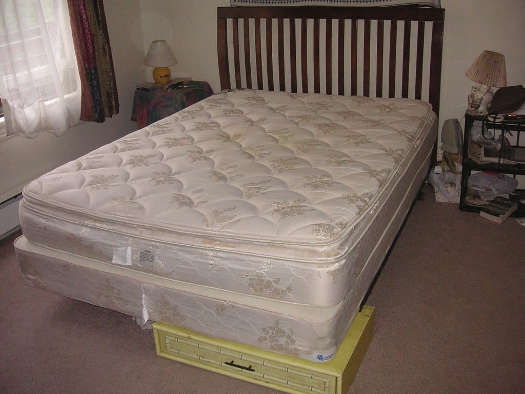 craigslist bed frame