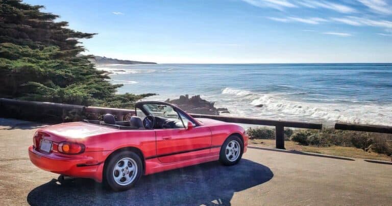 mazda miata sports car