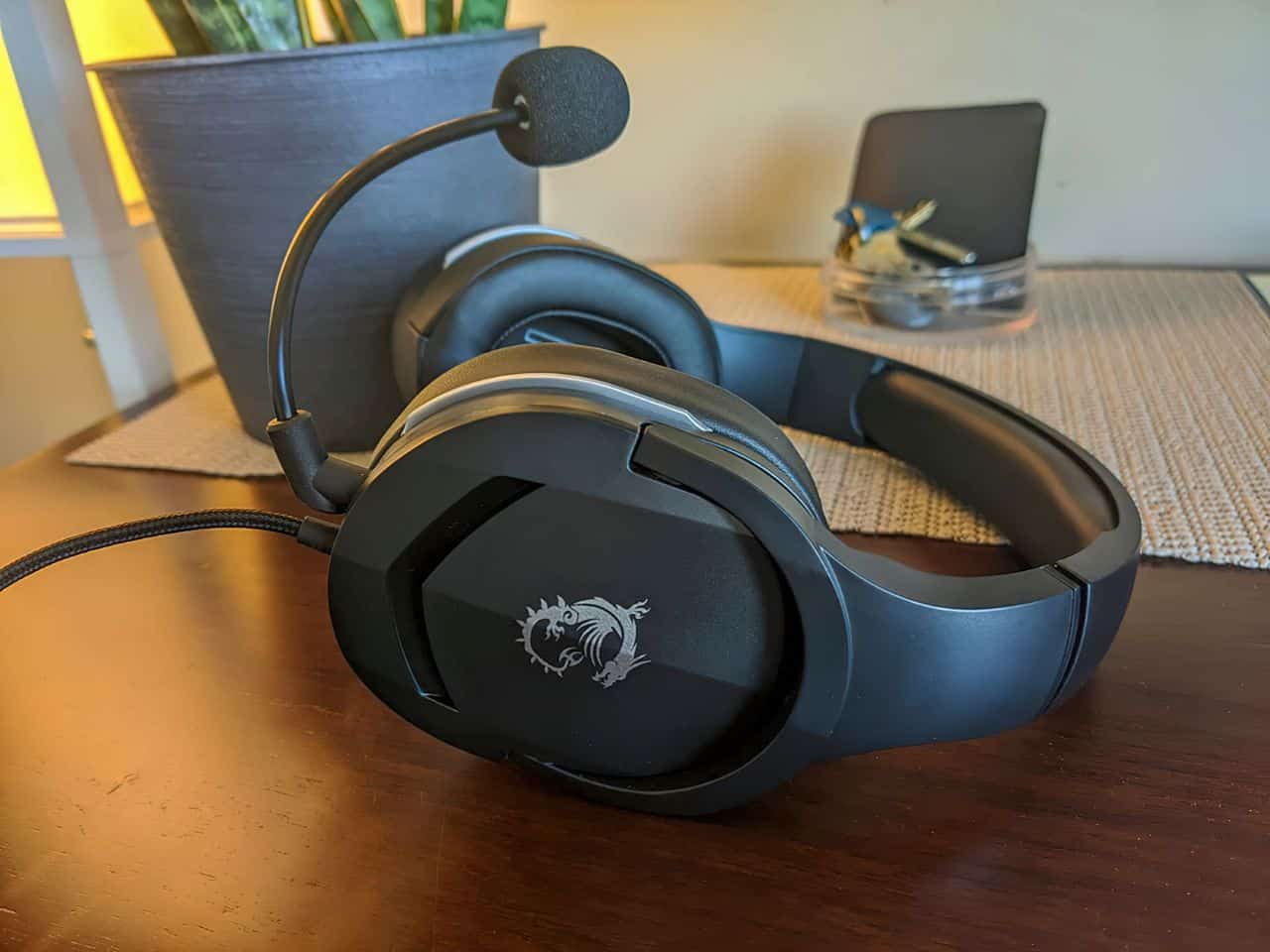These IMMERSE GH20 Headphones are Great for Gaming 2 MMERSE GH20 Headphones
