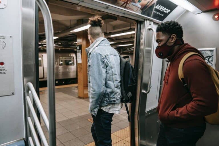 people on the subway