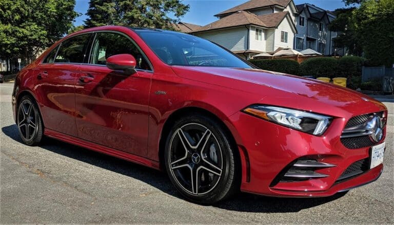 Mercedes Benz A35 AMG