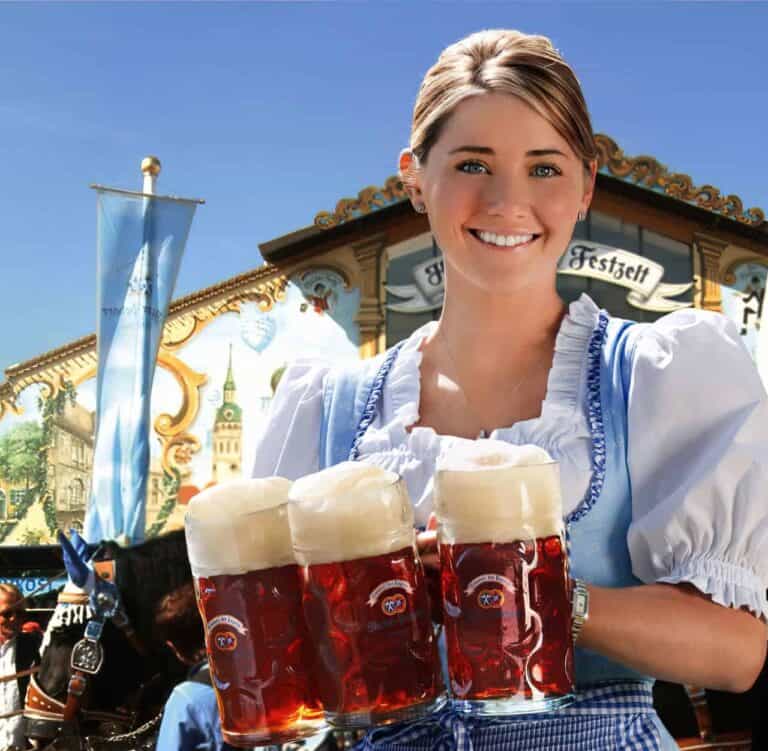 Oktoberfest girls are pretty