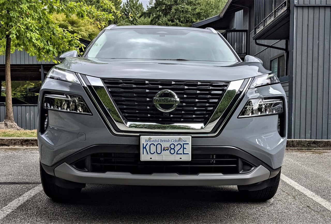 2021 Nissan Rogue Front