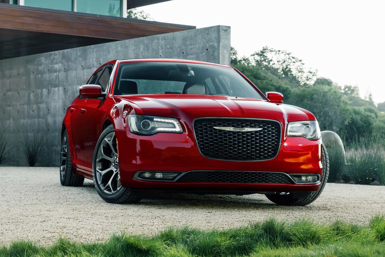 2022 Chrysler 300 Sedan Red