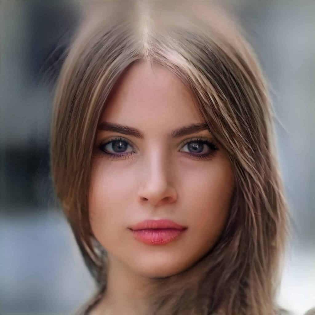 Russia Jones Brings Her Sizzling Modeling Career To America