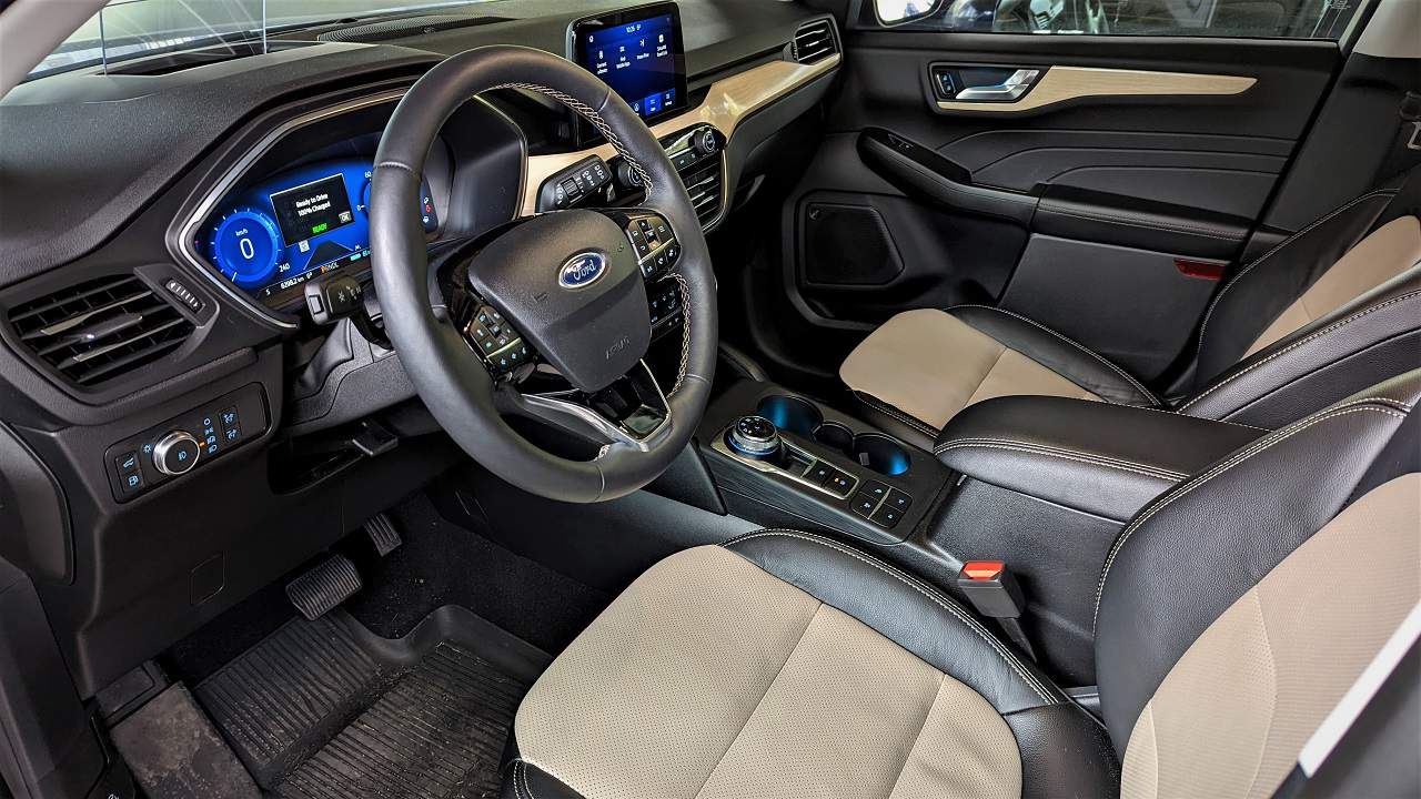 2022 Ford Escape PHEV Drivers seat