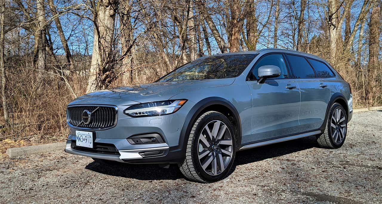 2022 Volvo V90 Cross Country B6 Review: The SUV Alternative 4 2022 Volvo V90 Cross Country Review