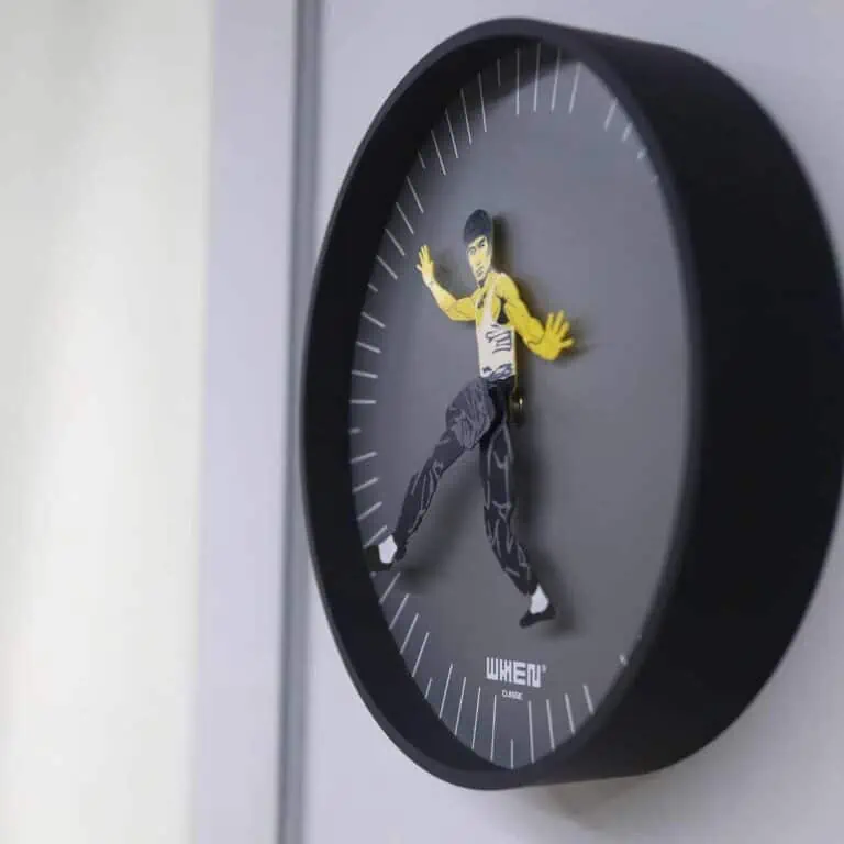 kung fu clock on the wall-