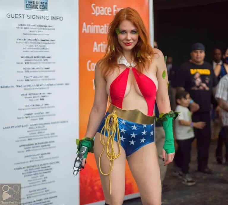 maitland ward as wonderwoman
