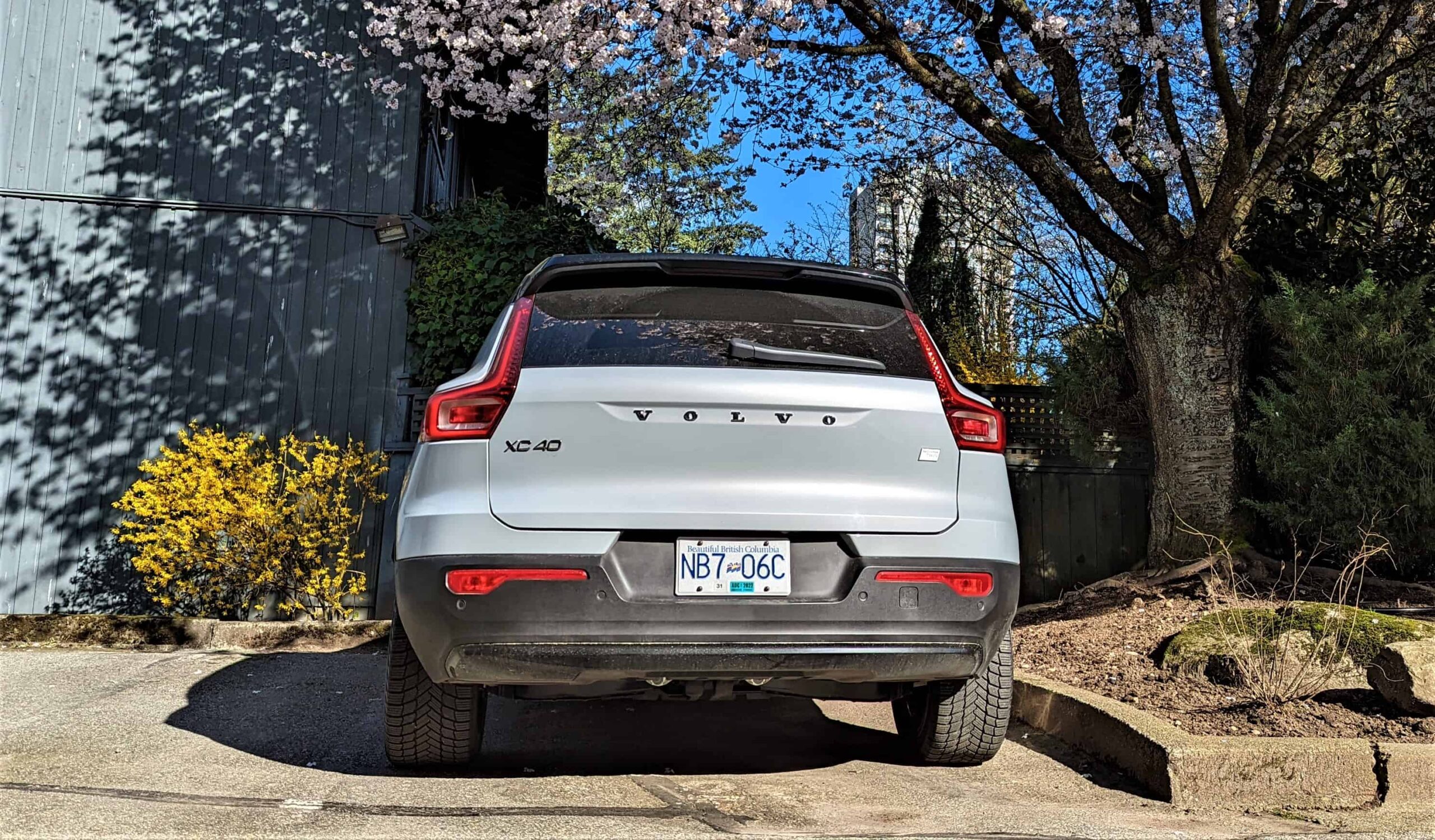 2022 Volvo XC40 Recharge Rear scaled